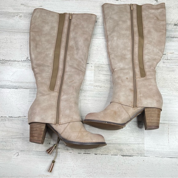 Torrid 9W Tan Tall Boots Stacked Block Heel Side Zip Wide Calf Burnished Vegan - Picture 3 of 16